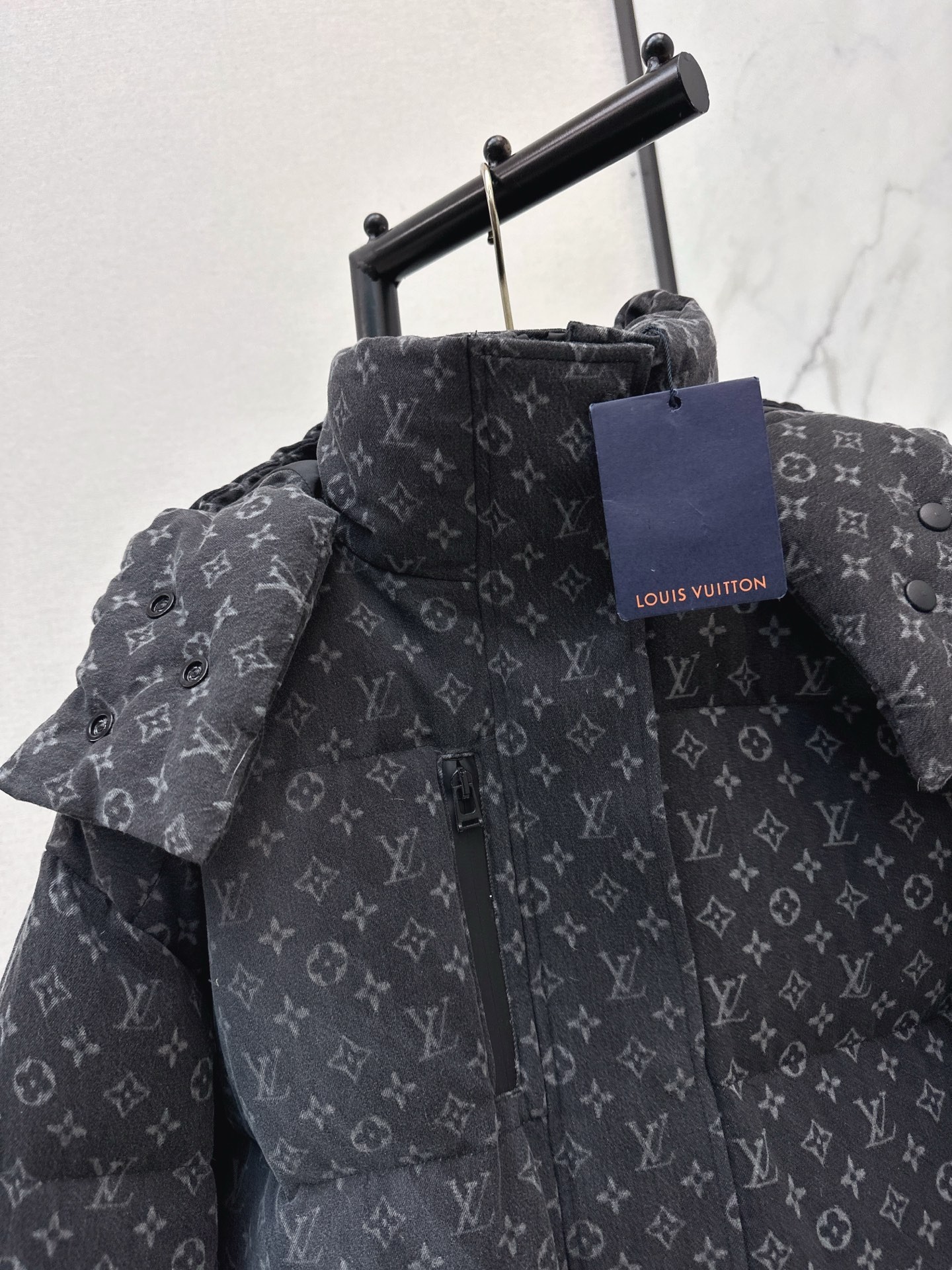 L X V Down jacket（Women's style）