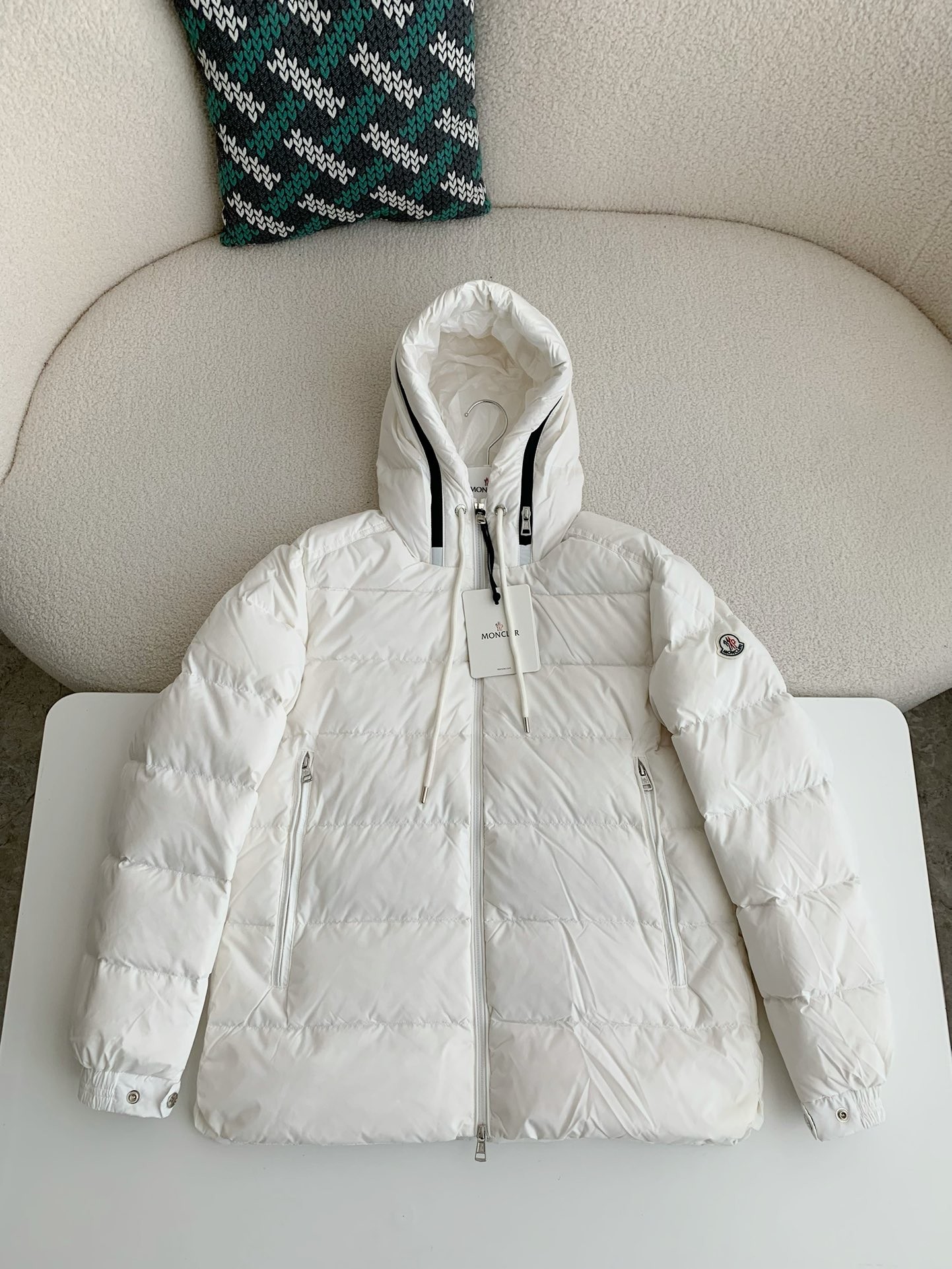 MONC Montbeliard down jacket