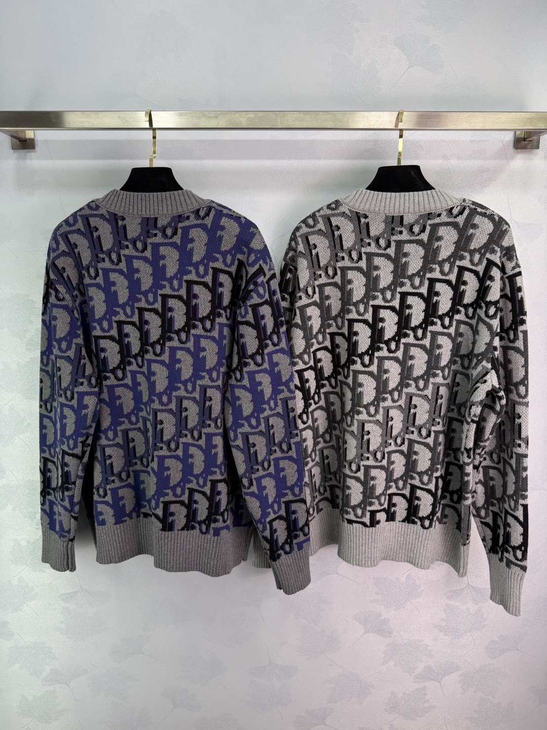 DR Oblique Sweater