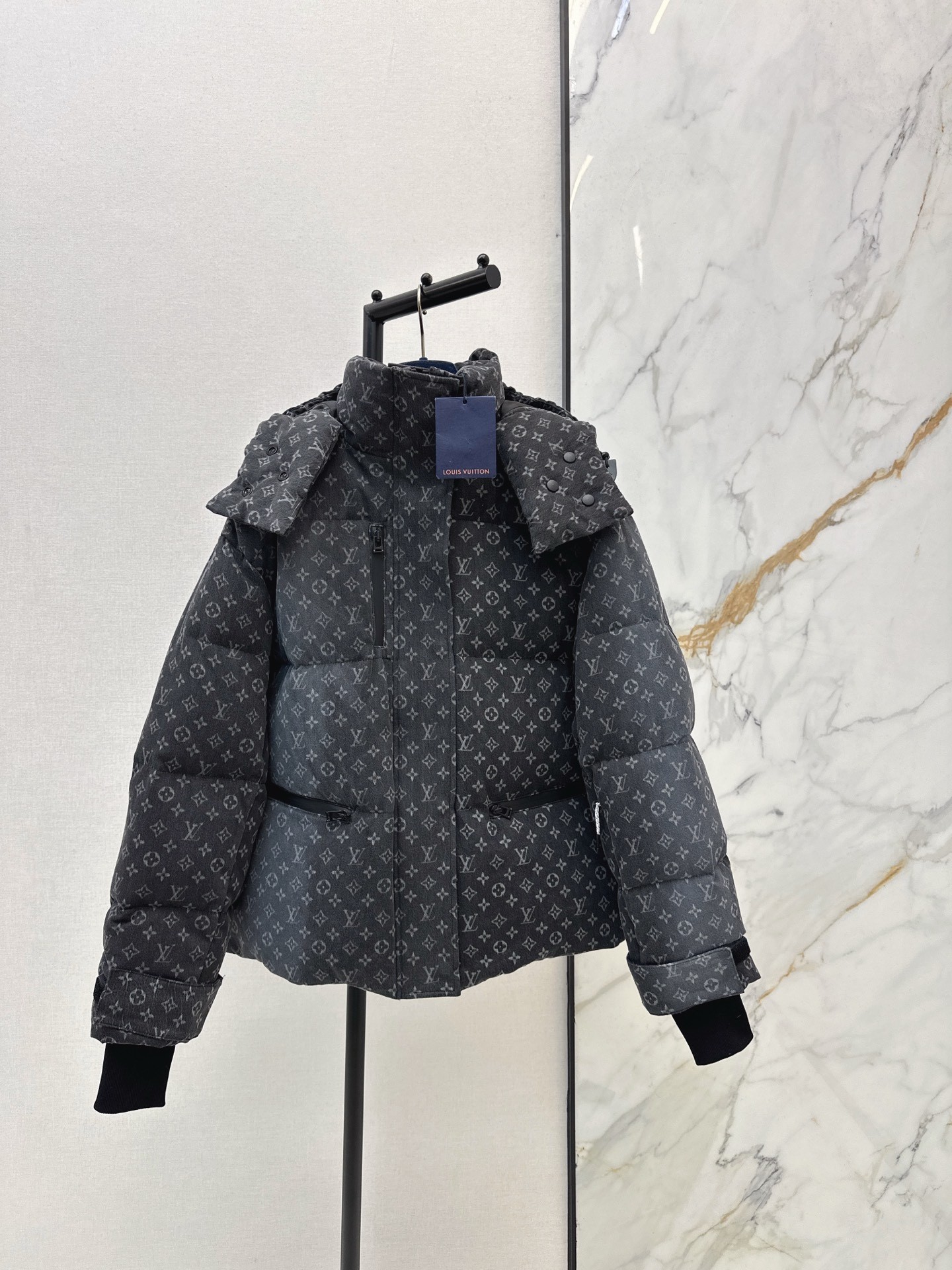 L X V Down jacket（Women's style）