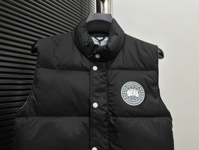 Canada G down vest