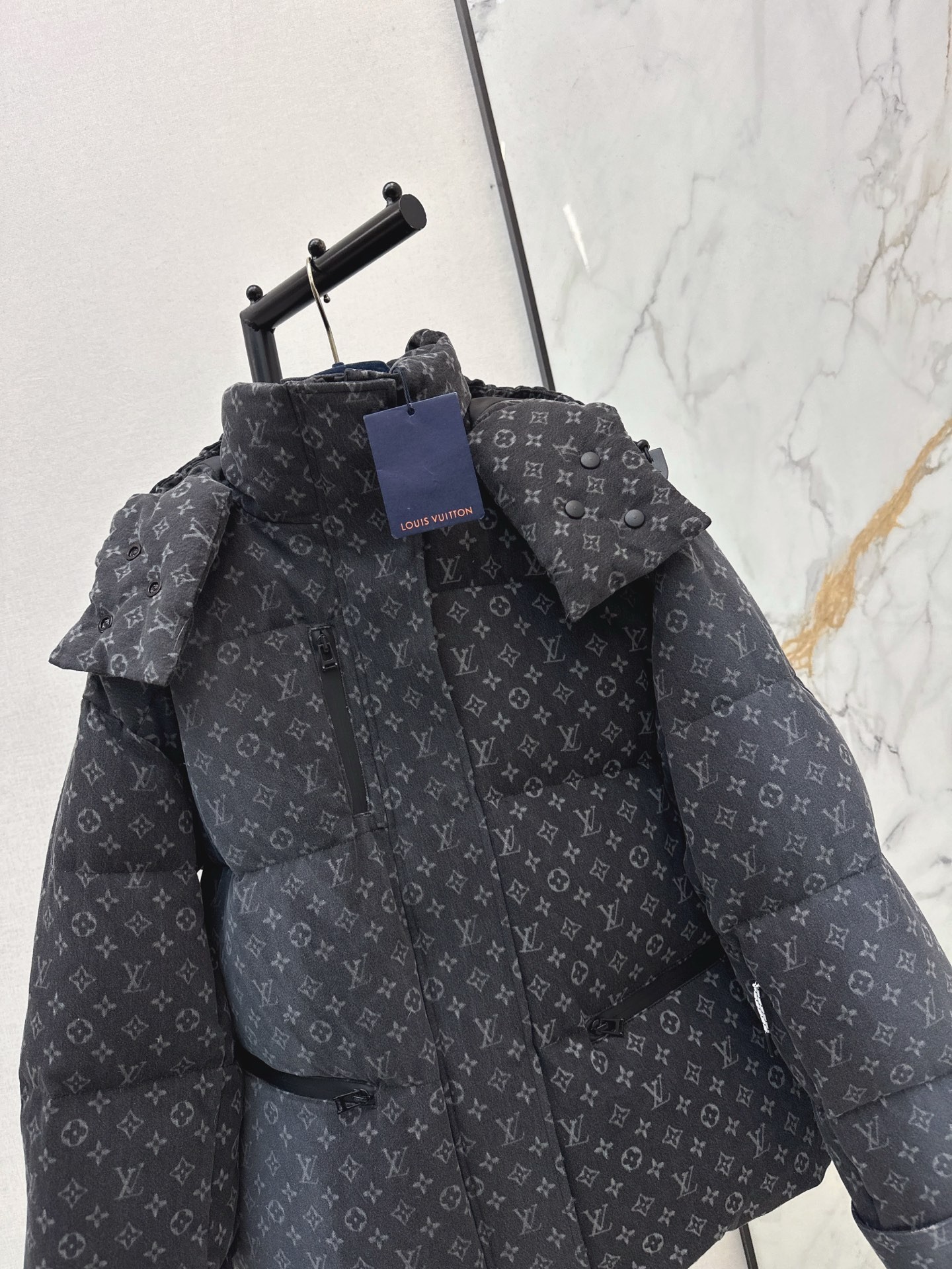 L X V Down jacket（Women's style）