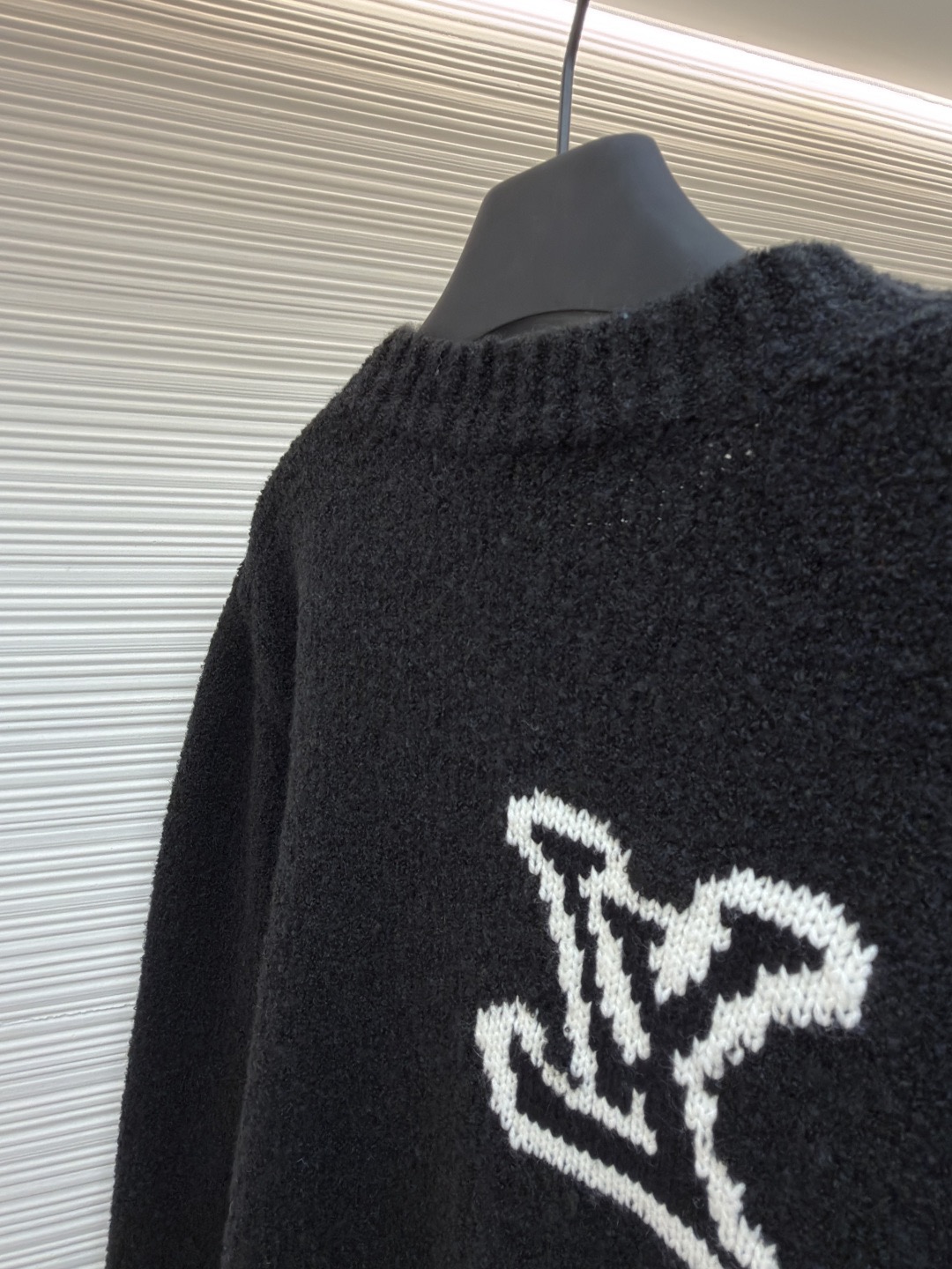L X V 23FW Sweater