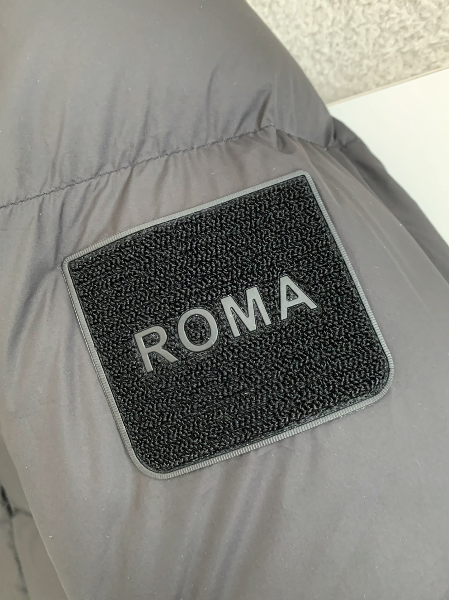 FEND Casual Down Jacket