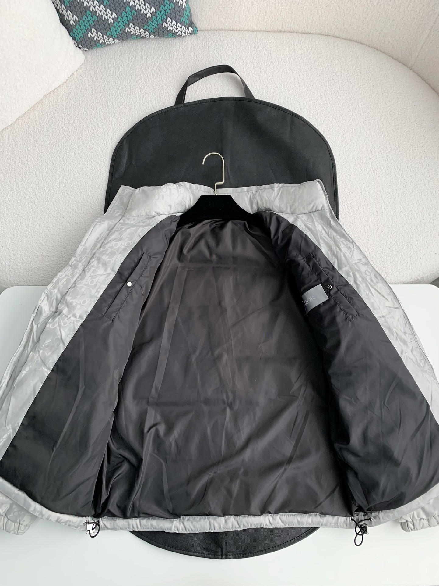 DR SS23 Down Jacket