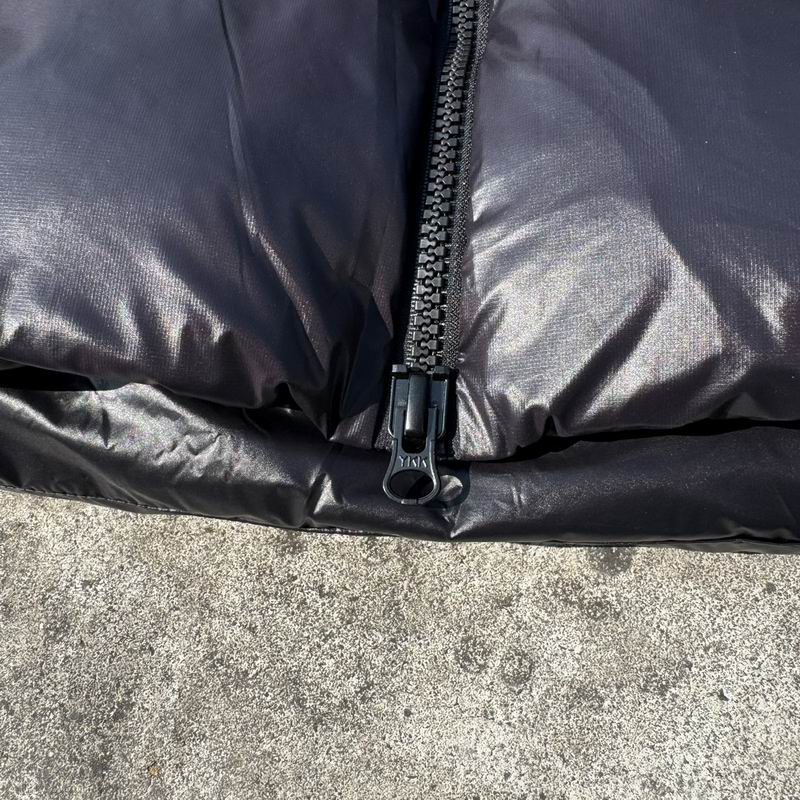 Canada G LOGO Down Jacket