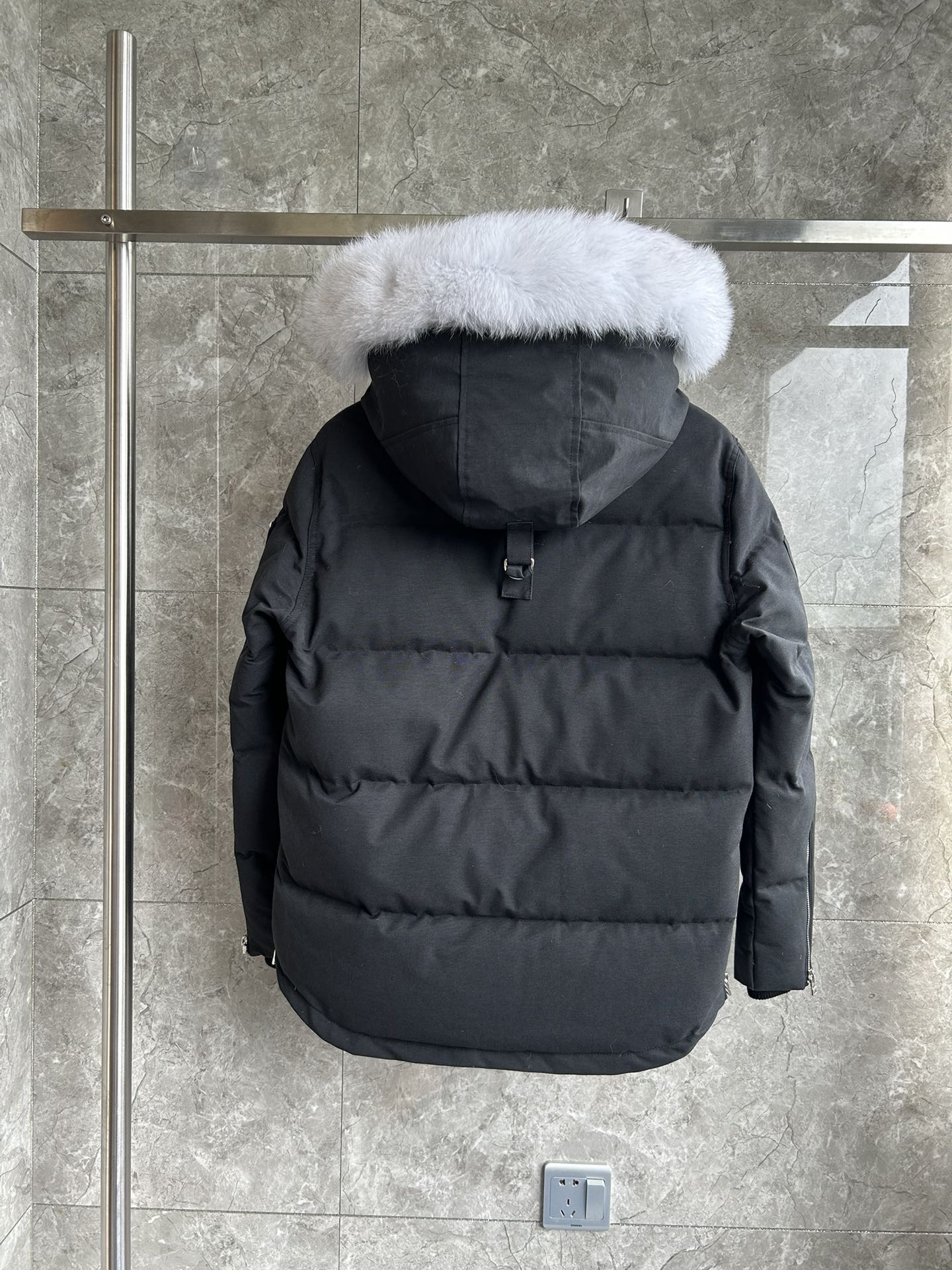 MK Down Jacket 06
