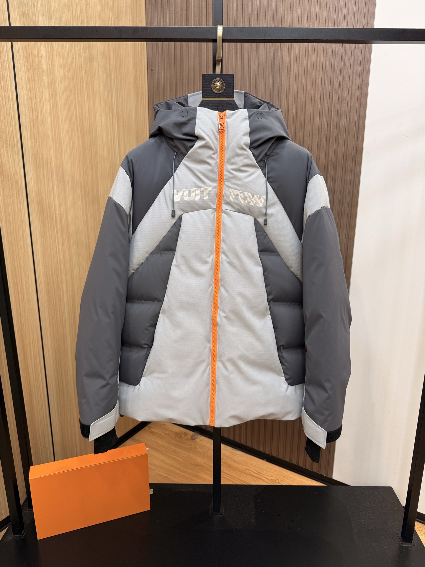 L X V 3390  Ski Down Jacket