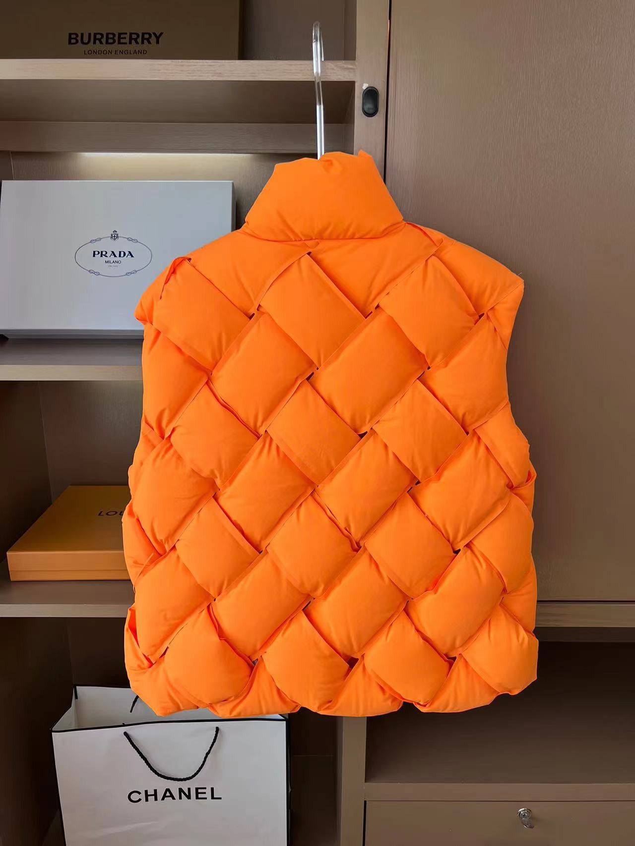 BOTTEGA VENETA Stand collar down jacket