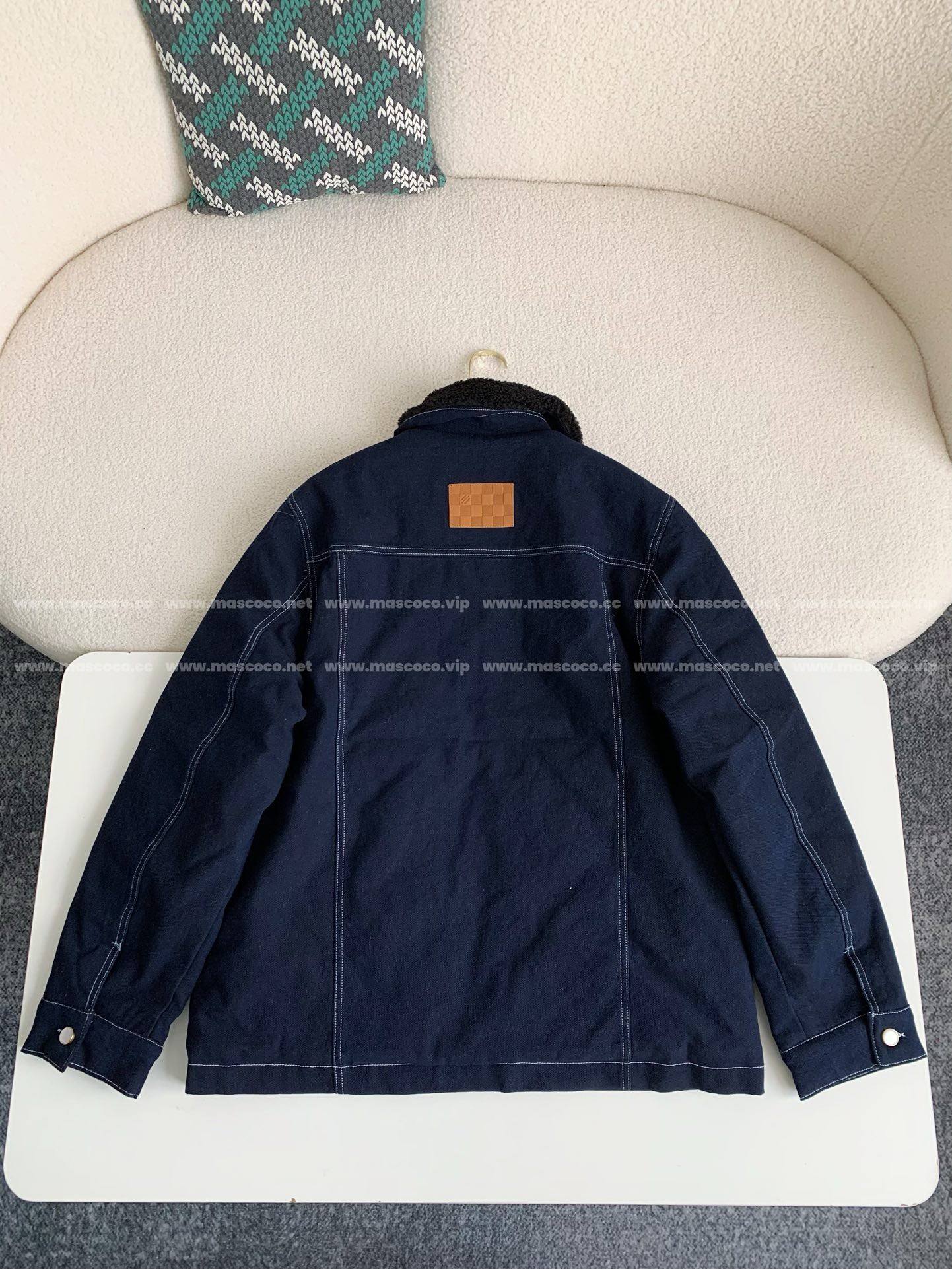 L X V SS25 Zippered open-and-closed spliced turn-down collar jacket