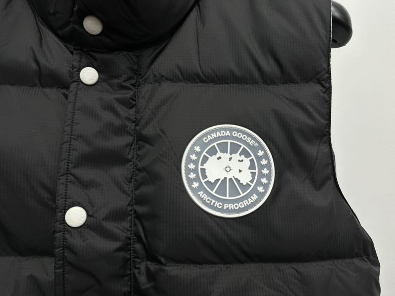 Canada G down vest