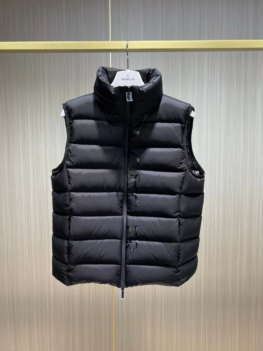 MONC down stand collar vest