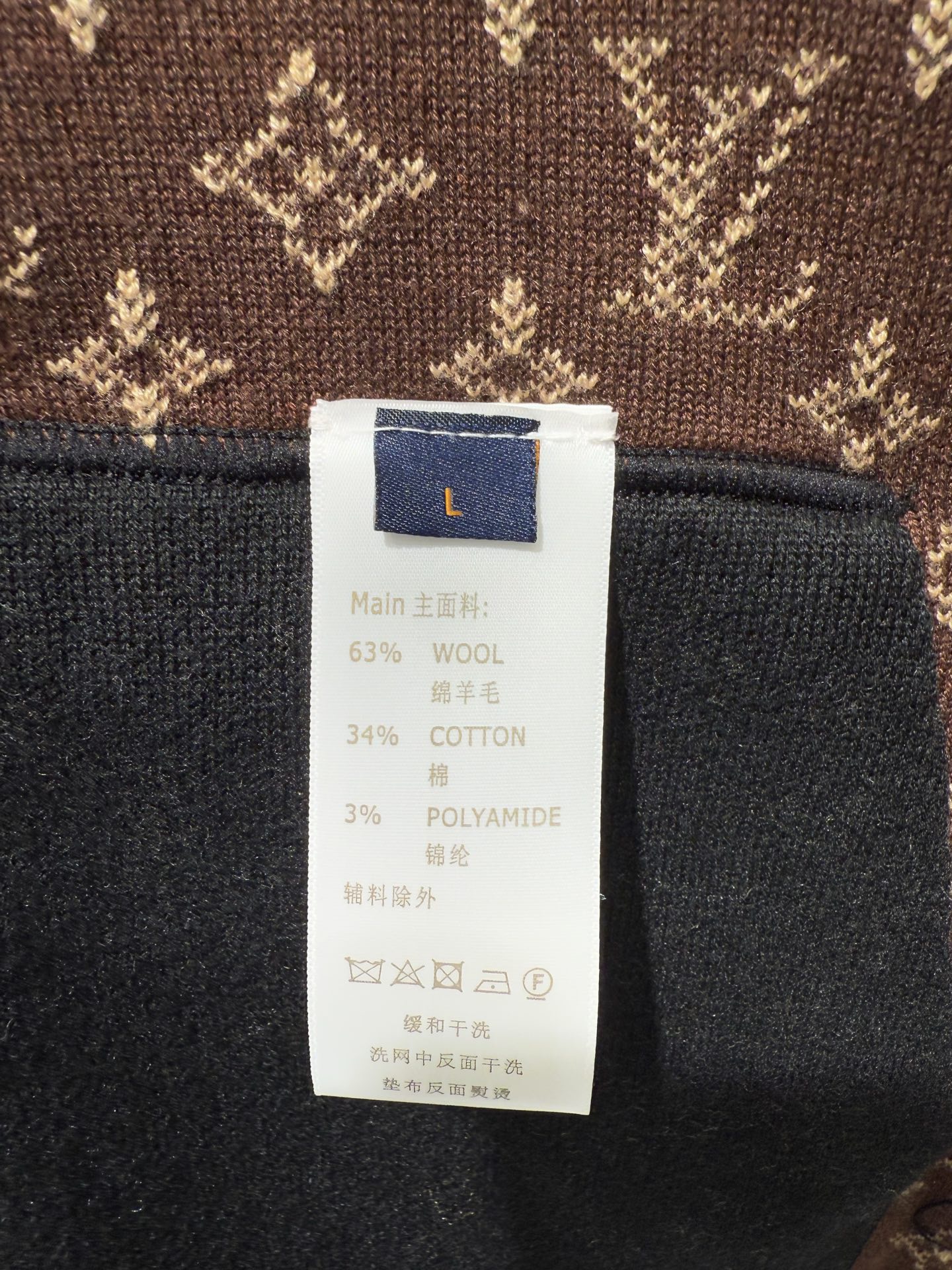 L X V Double-sided hooded jacket 2025