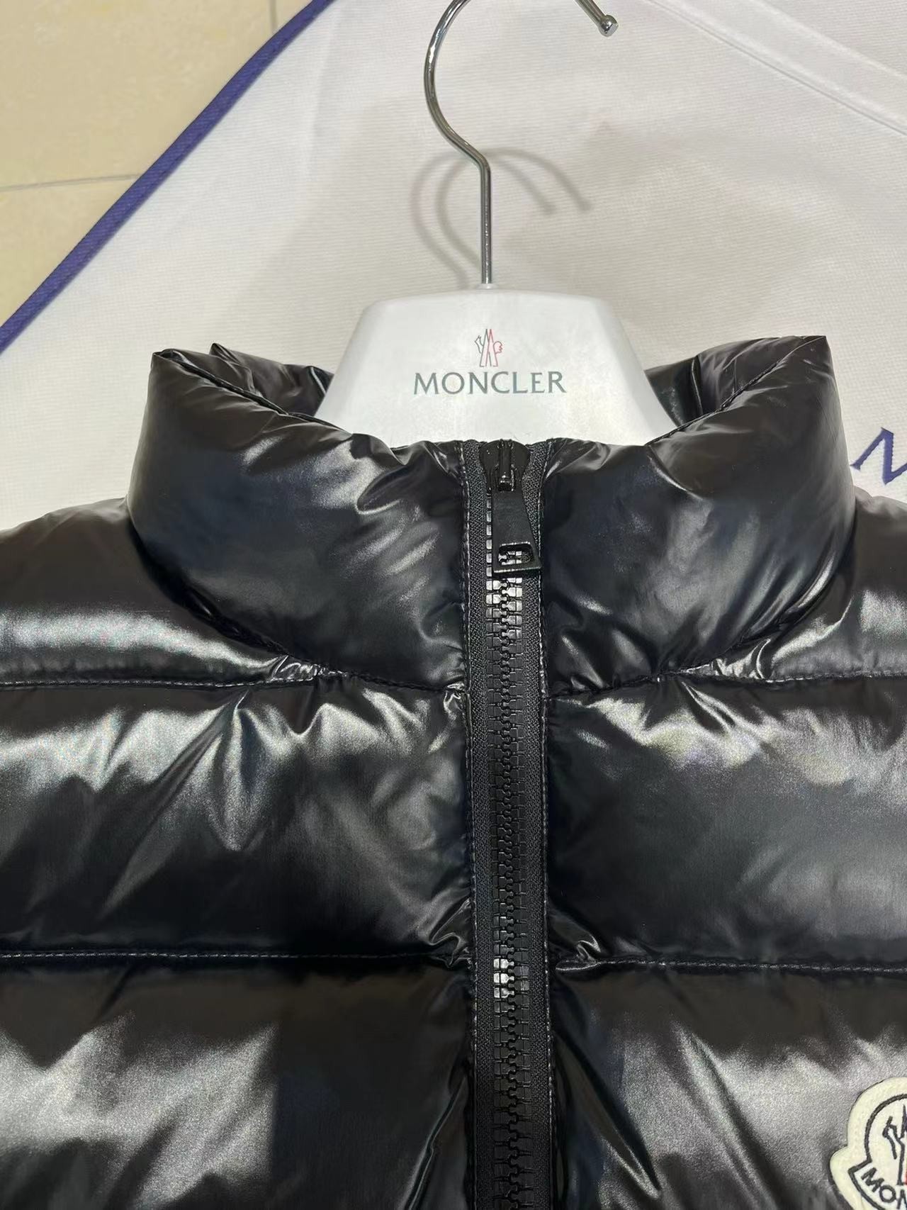 MONC down vest（Women's style）