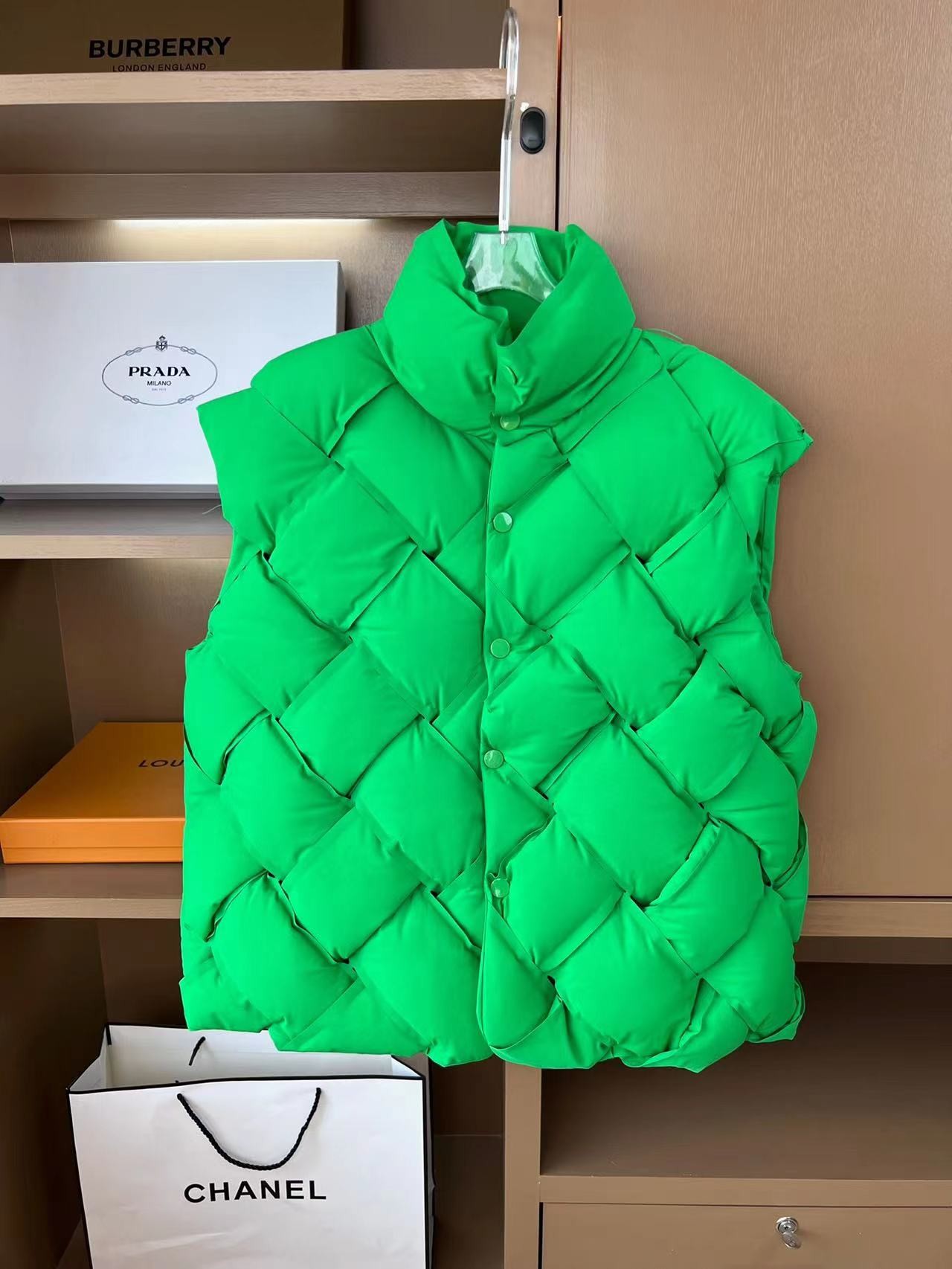 BOTTEGA VENETA Stand collar down jacket