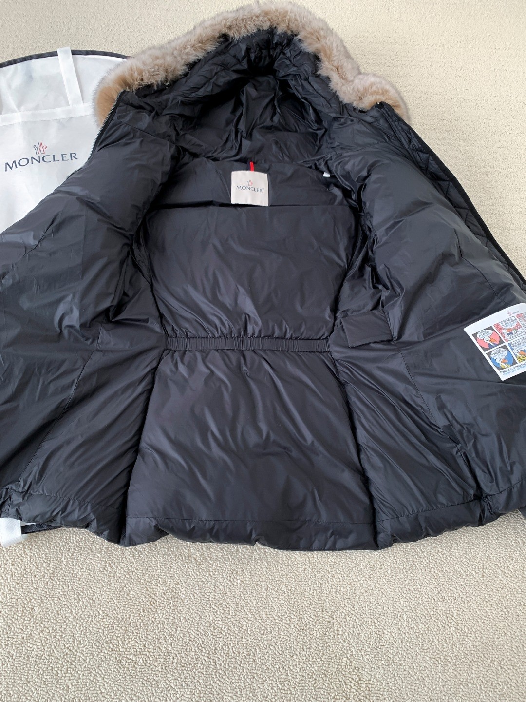 MONC Down Jacket（Women's style）