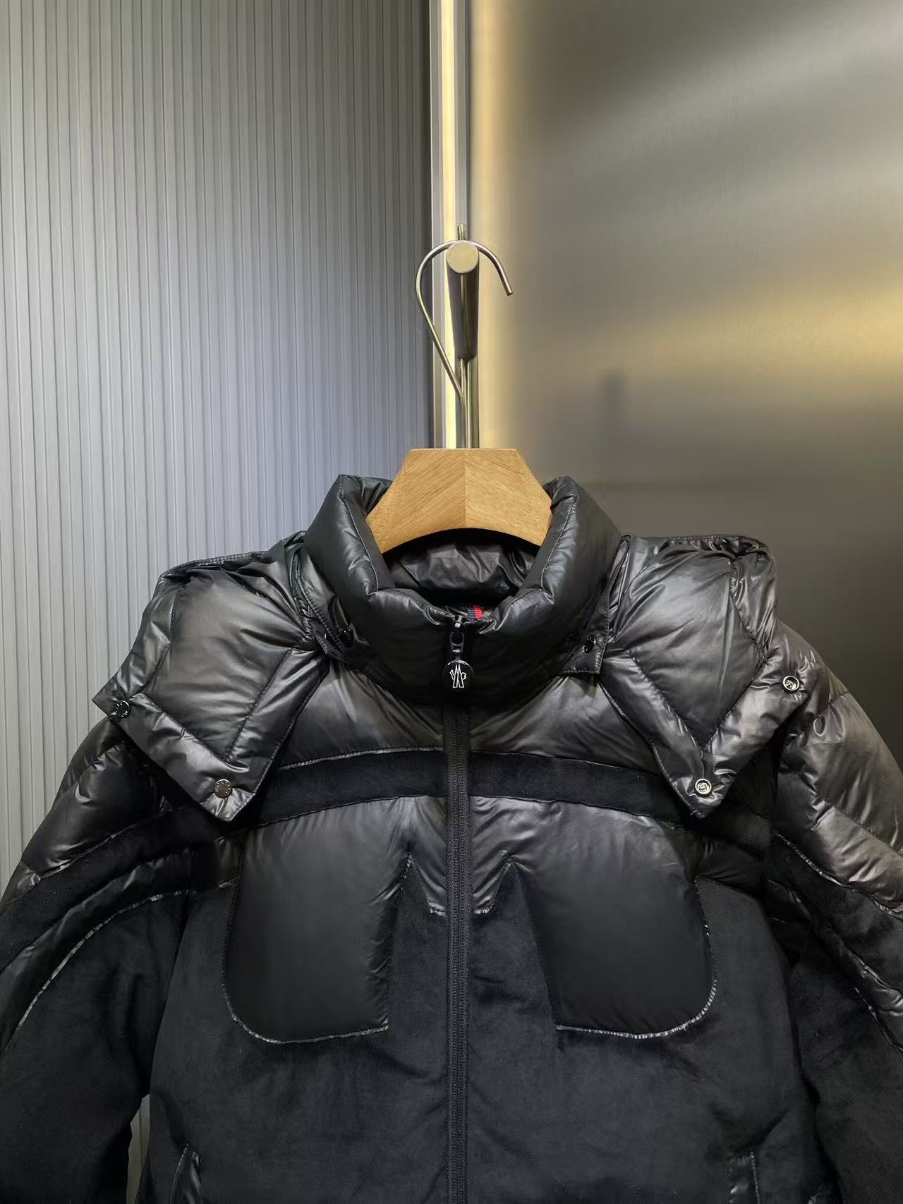 MONC  Down Jacket (Batman Collaboration）