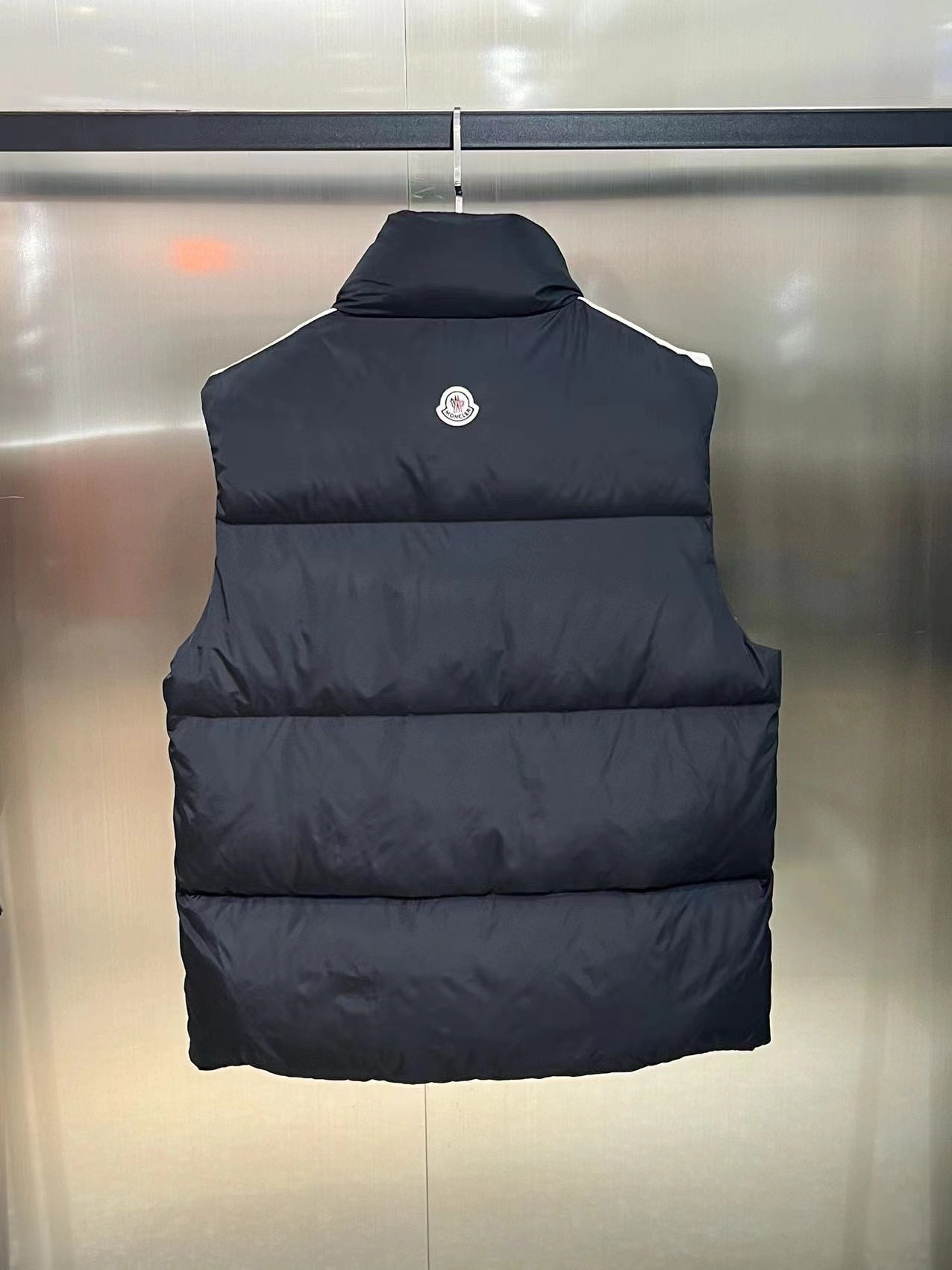 MONC × Pal Angle joint Rodman series down vest