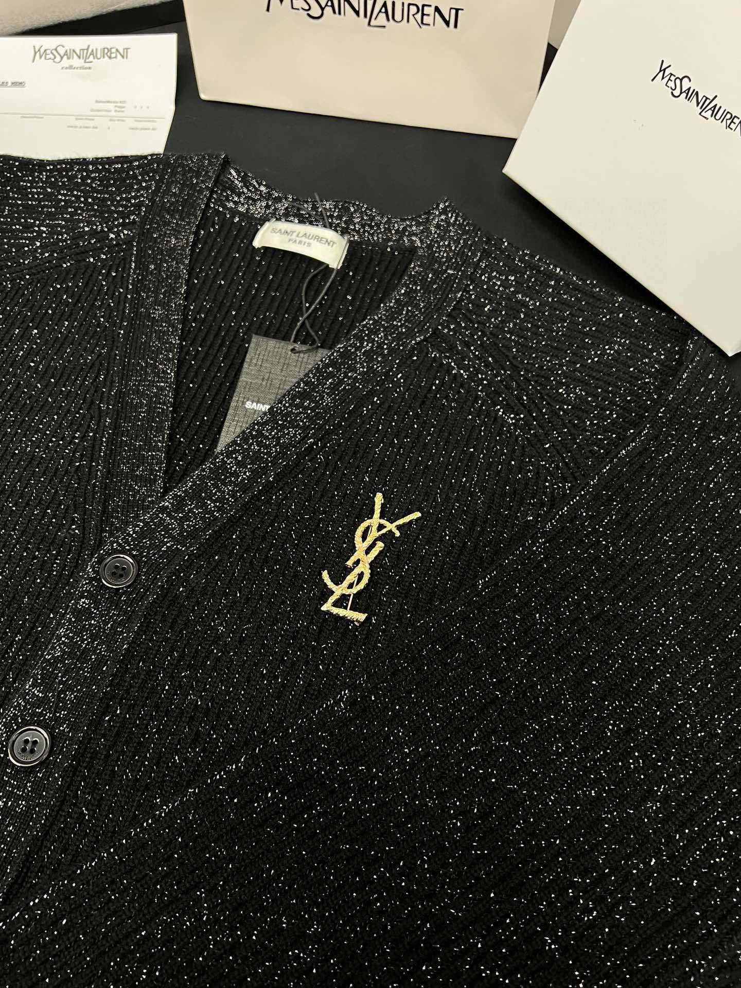 Y X L Silver-threaded wool sweaters