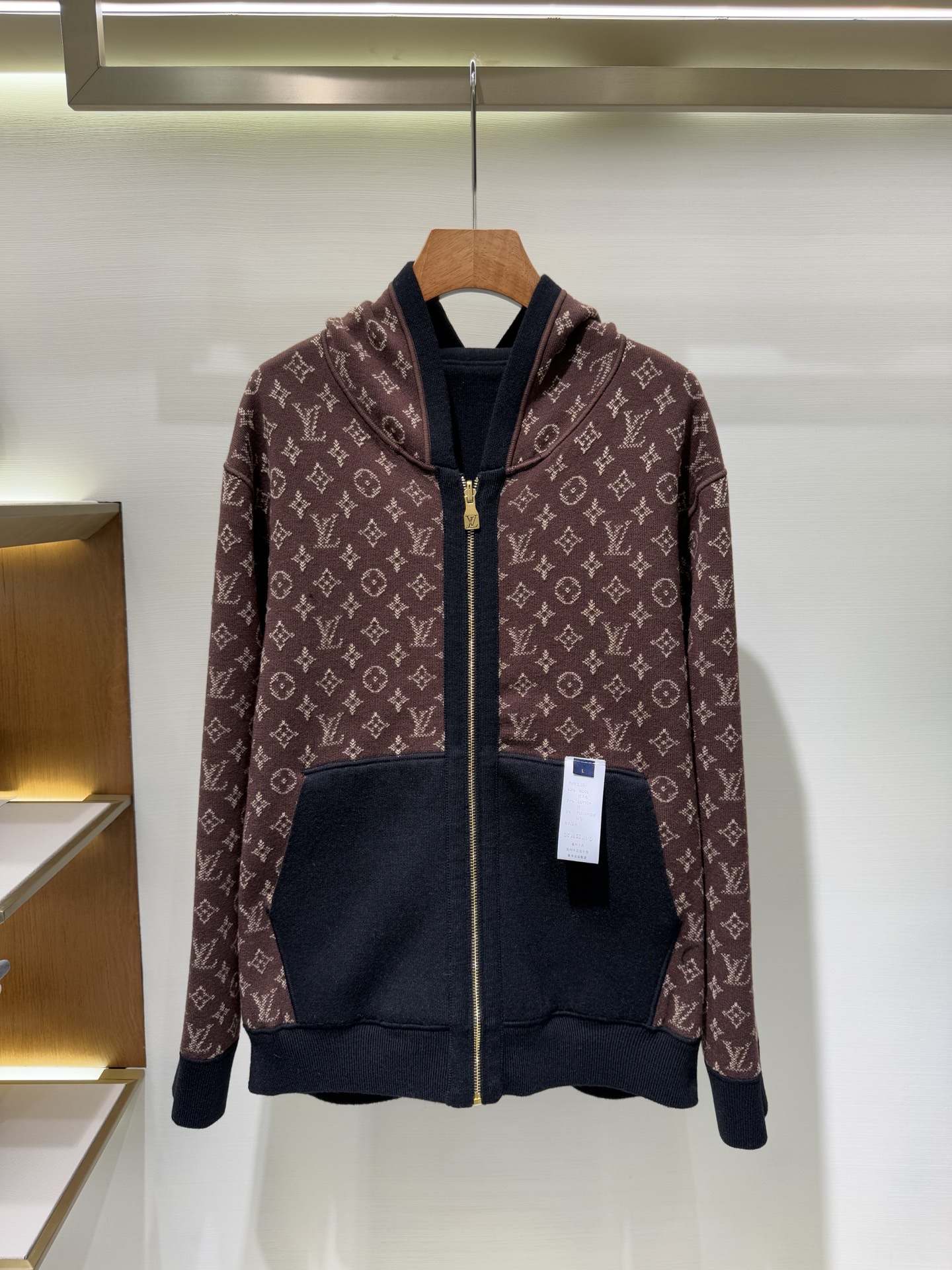 L X V Double-sided hooded jacket 2025