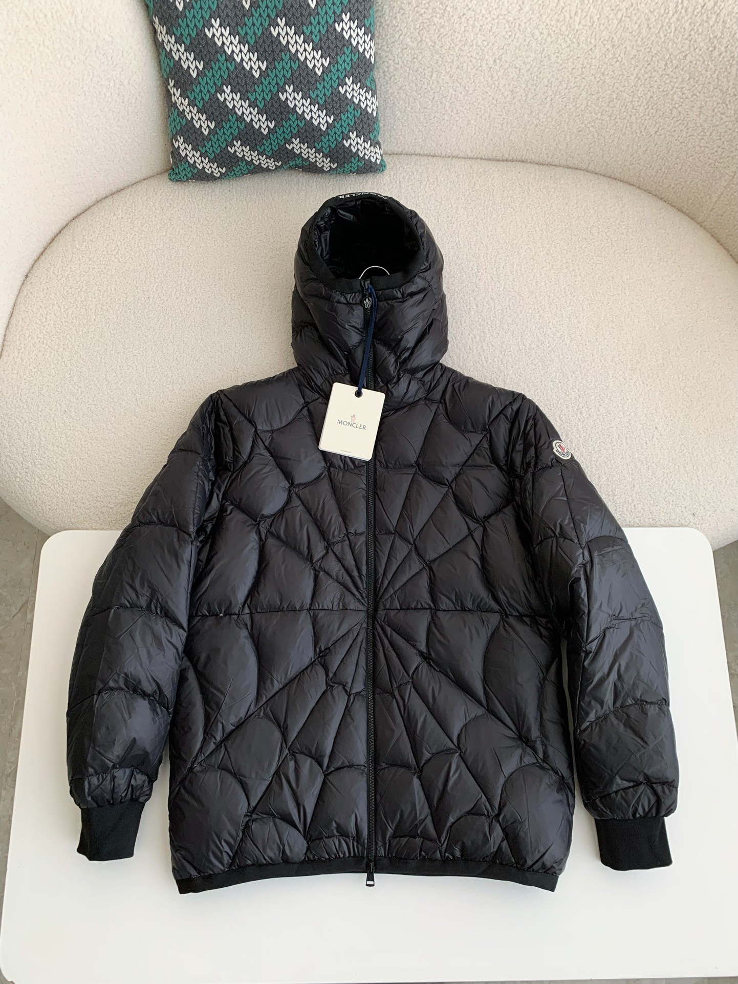 MONC FW22 Spider-Man Zip Hooded Down Jacket