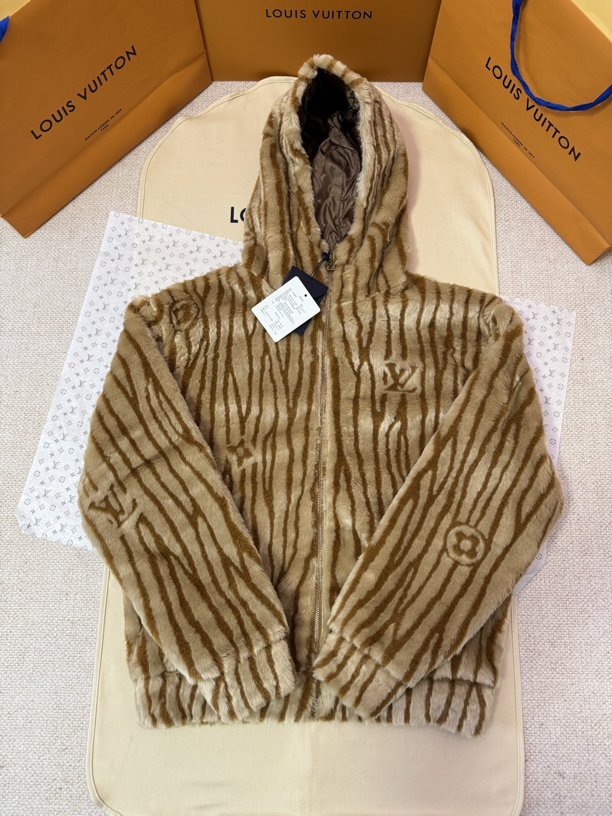 L X V SKI Series Striped Hooded Jacket