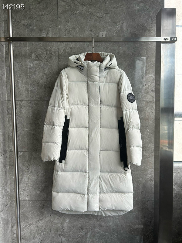 Canada G Long down jacket（ Women's style）