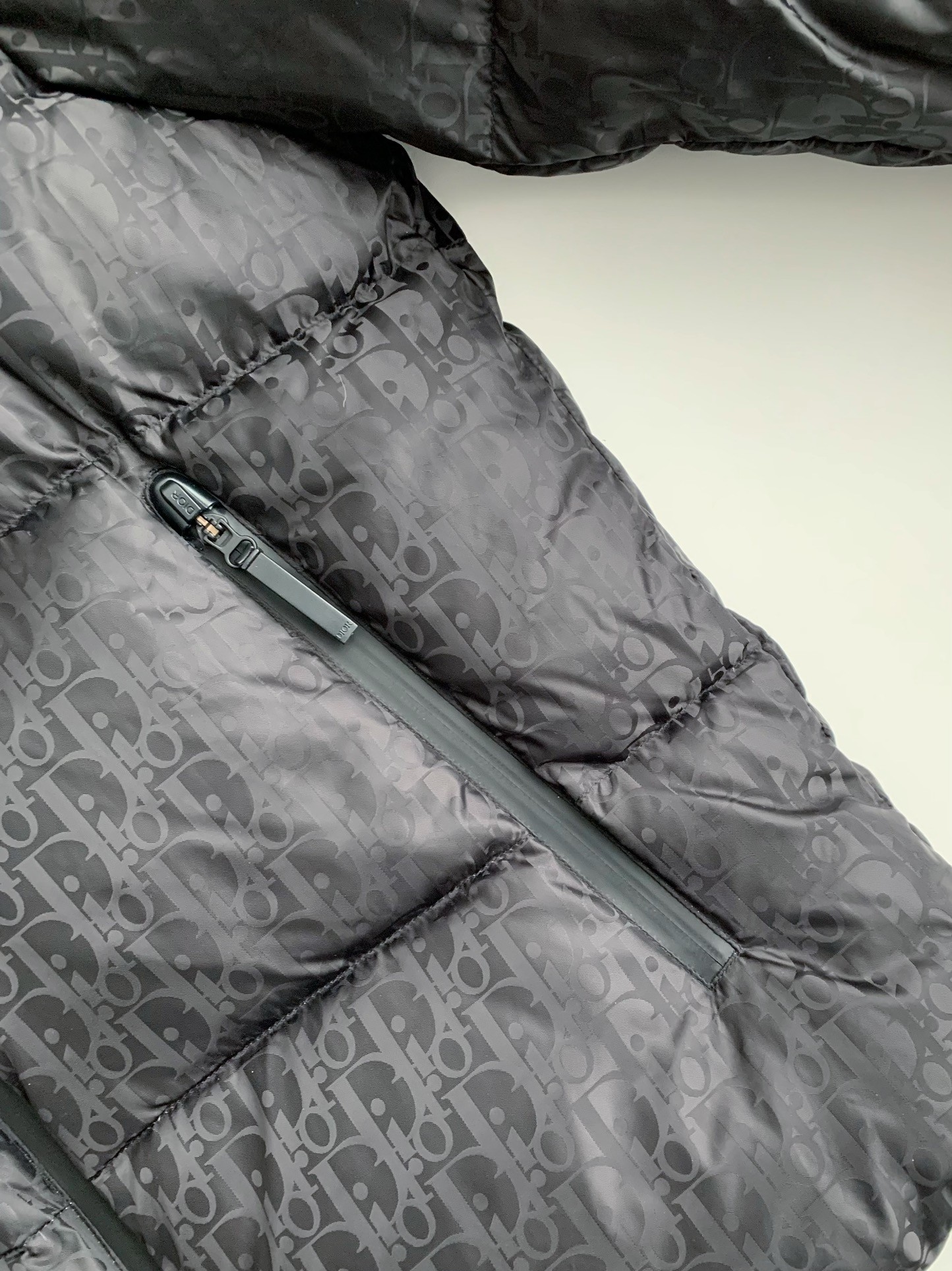 DR Logo Printed Down Jacket