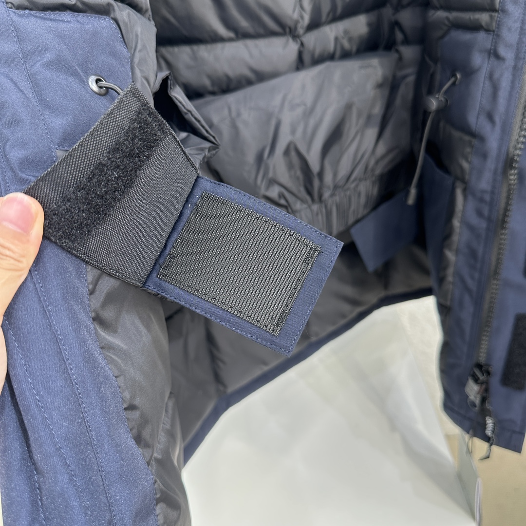 Canada G Down Jacket Puffer Coat Navy Blue