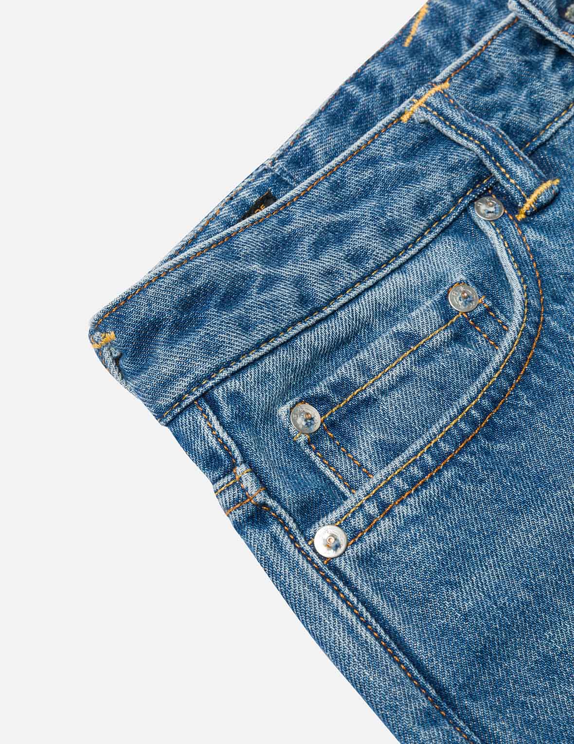 Washed Seagull Stud Straight Fit Jeans