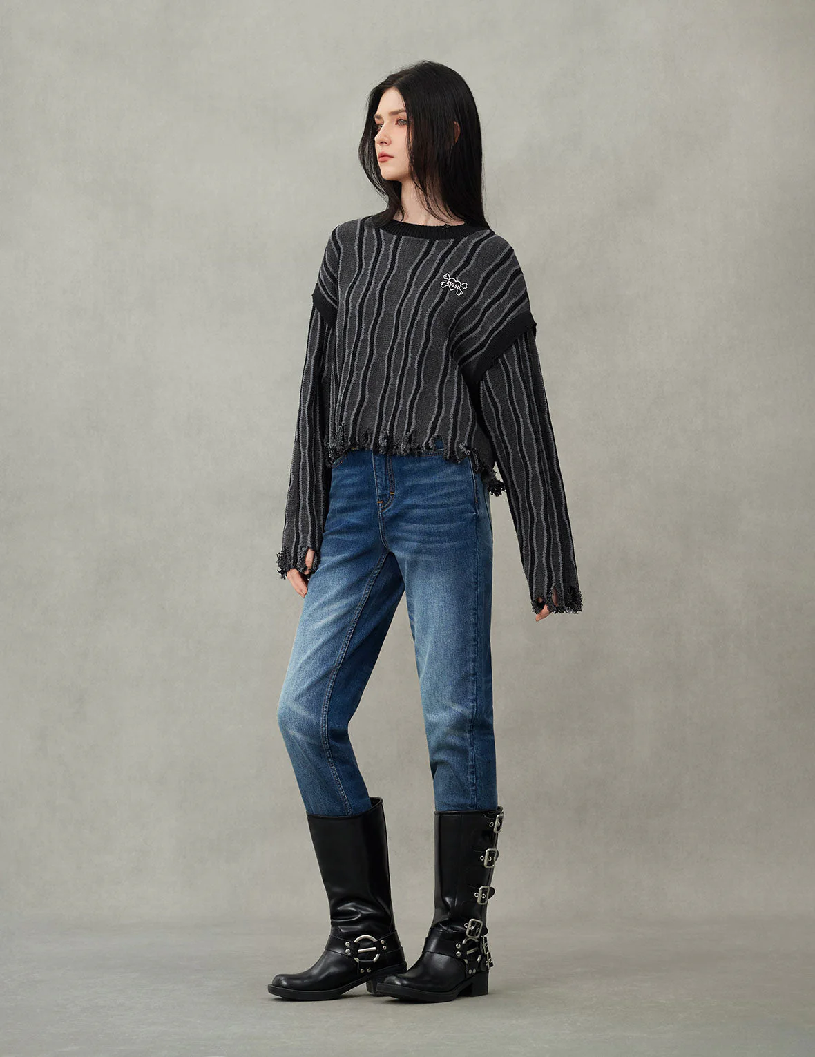 Hollow Fuzzy Cat and Seagull Embroidery Relax Fit Jeans