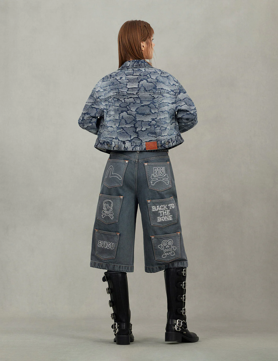 Multi-Pocket with Multi Logos Embroidery Cropped Jeans