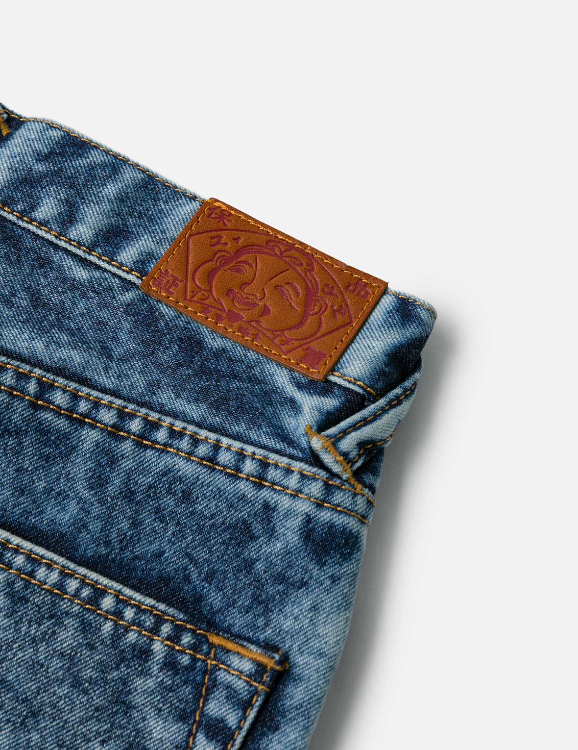 Seagull Embroidery Fashion Fit Burn-Out Fashion Fit Jeans