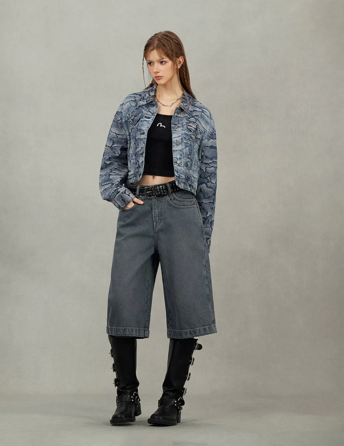 Multi-Pocket with Multi Logos Embroidery Cropped Jeans