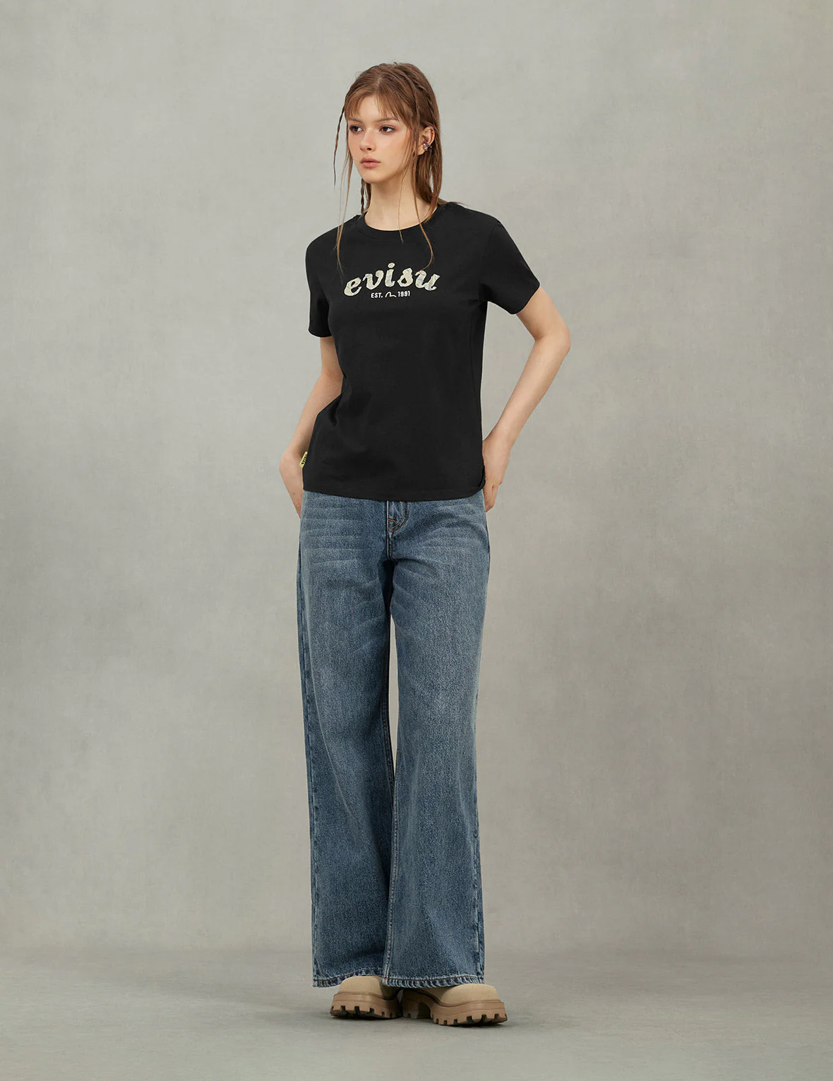 Brocade Pocket and Seagull Appliqué Straight Fit Denim Jeans