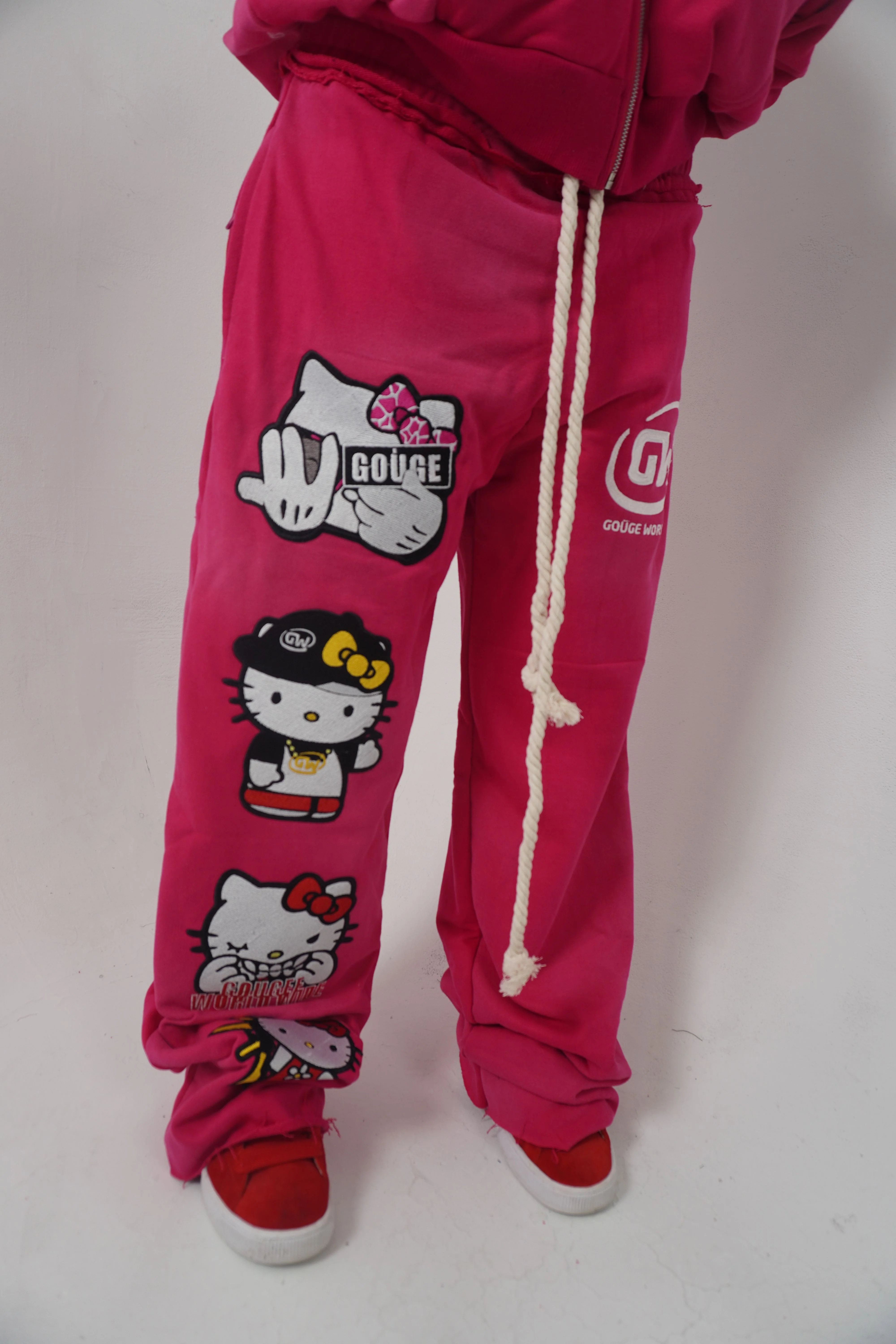 HK3 SWEATS PINK