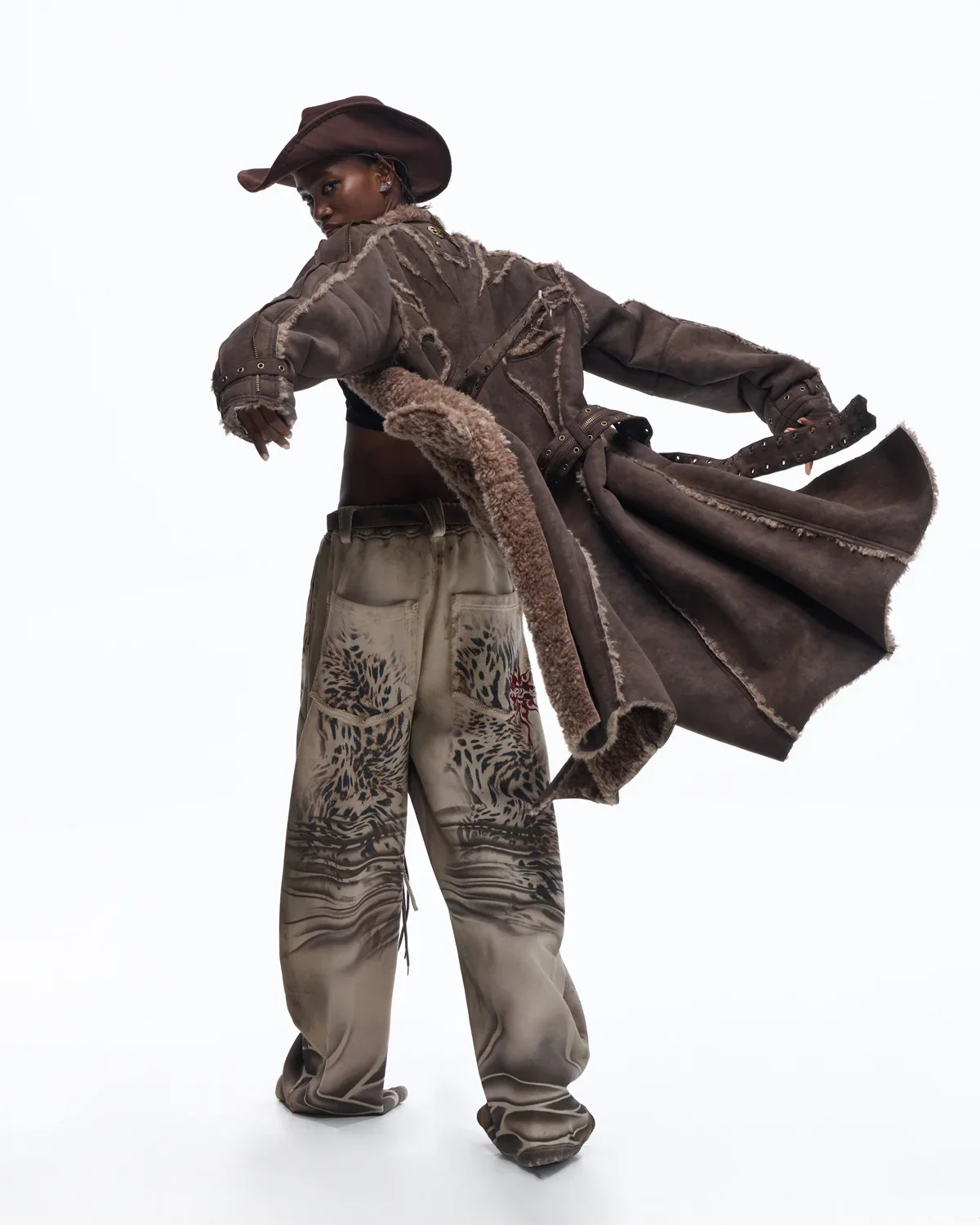 Personsoul Distressed Tiger-Pattern Totem Sweatpants