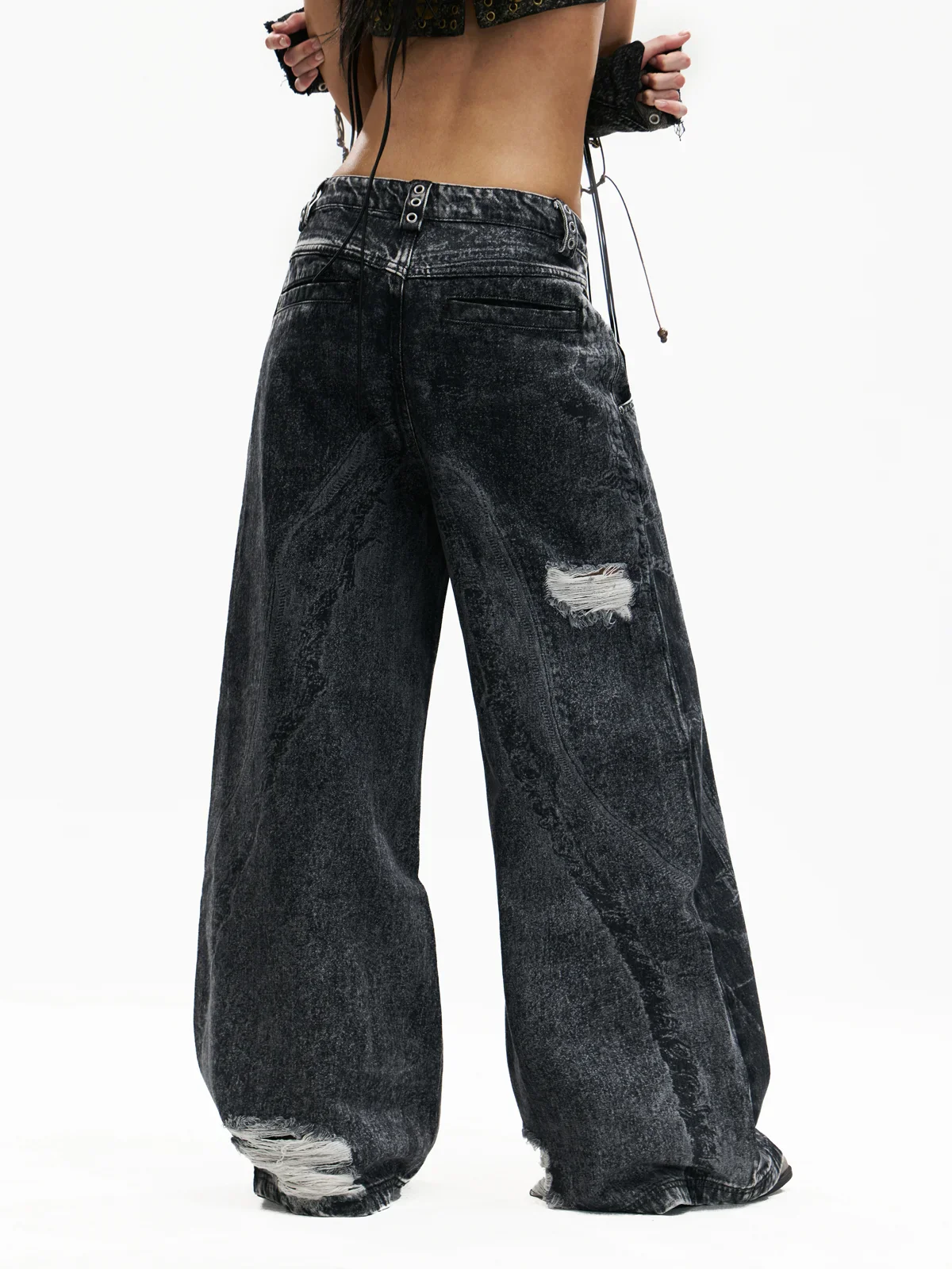 Personsoul Textured Black Print Ripped Jeans