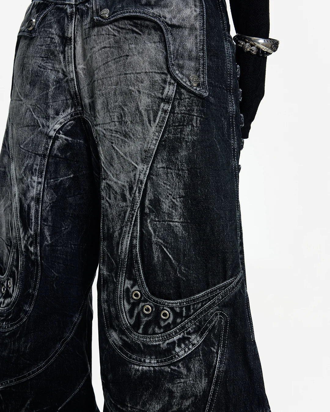 Deconstructed Exaggerated Flared Patchwork Jeans In Black