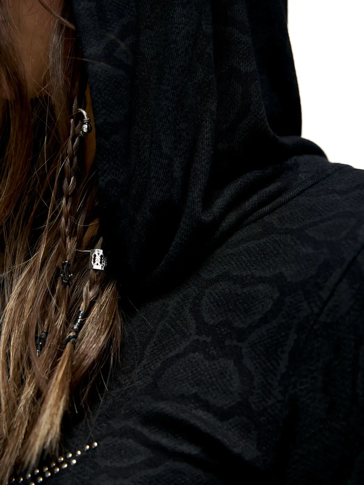 Personsoul Sun Totem Mesh Hooded Bottoming Shirt