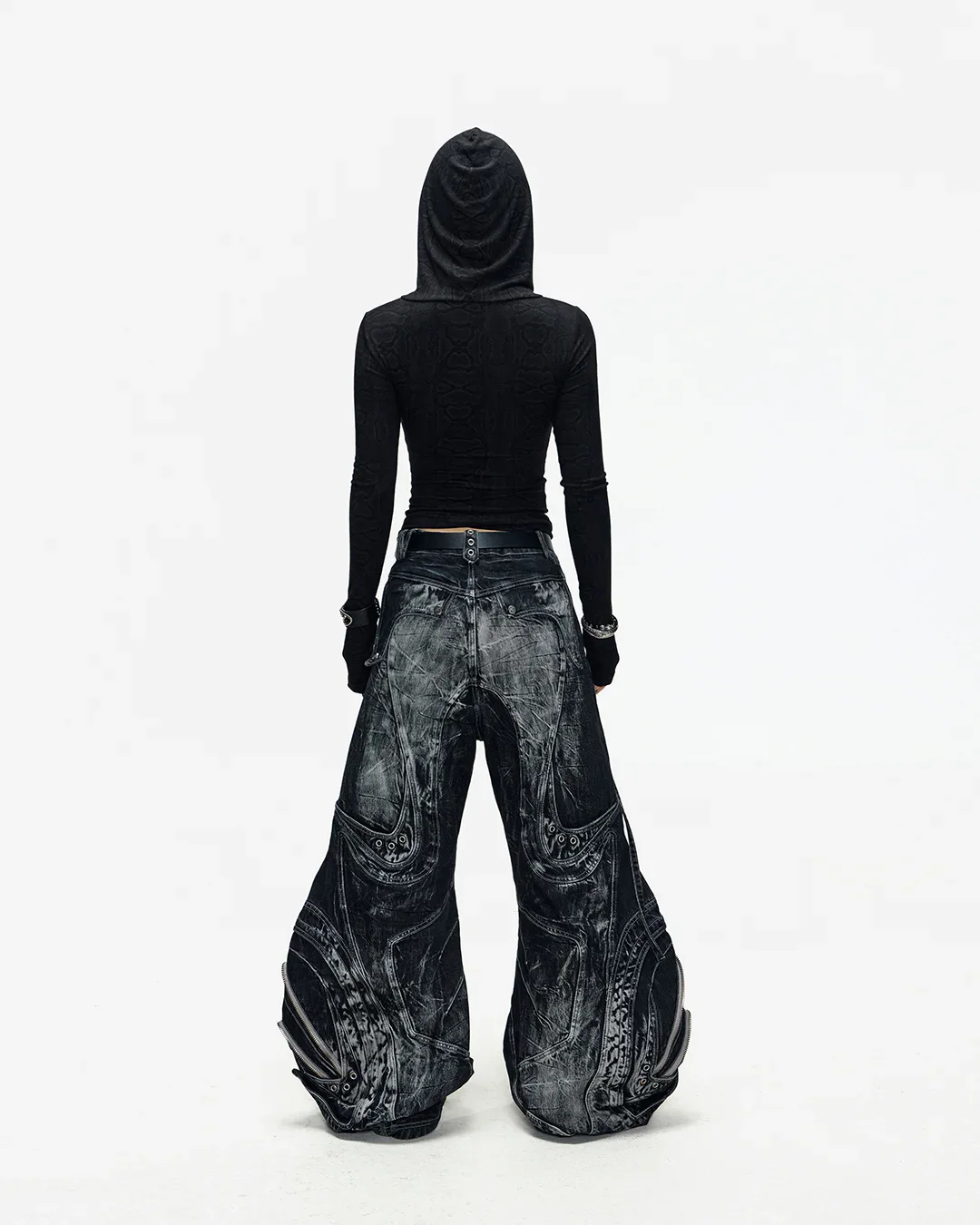 Deconstructed Exaggerated Flared Patchwork Jeans In Black