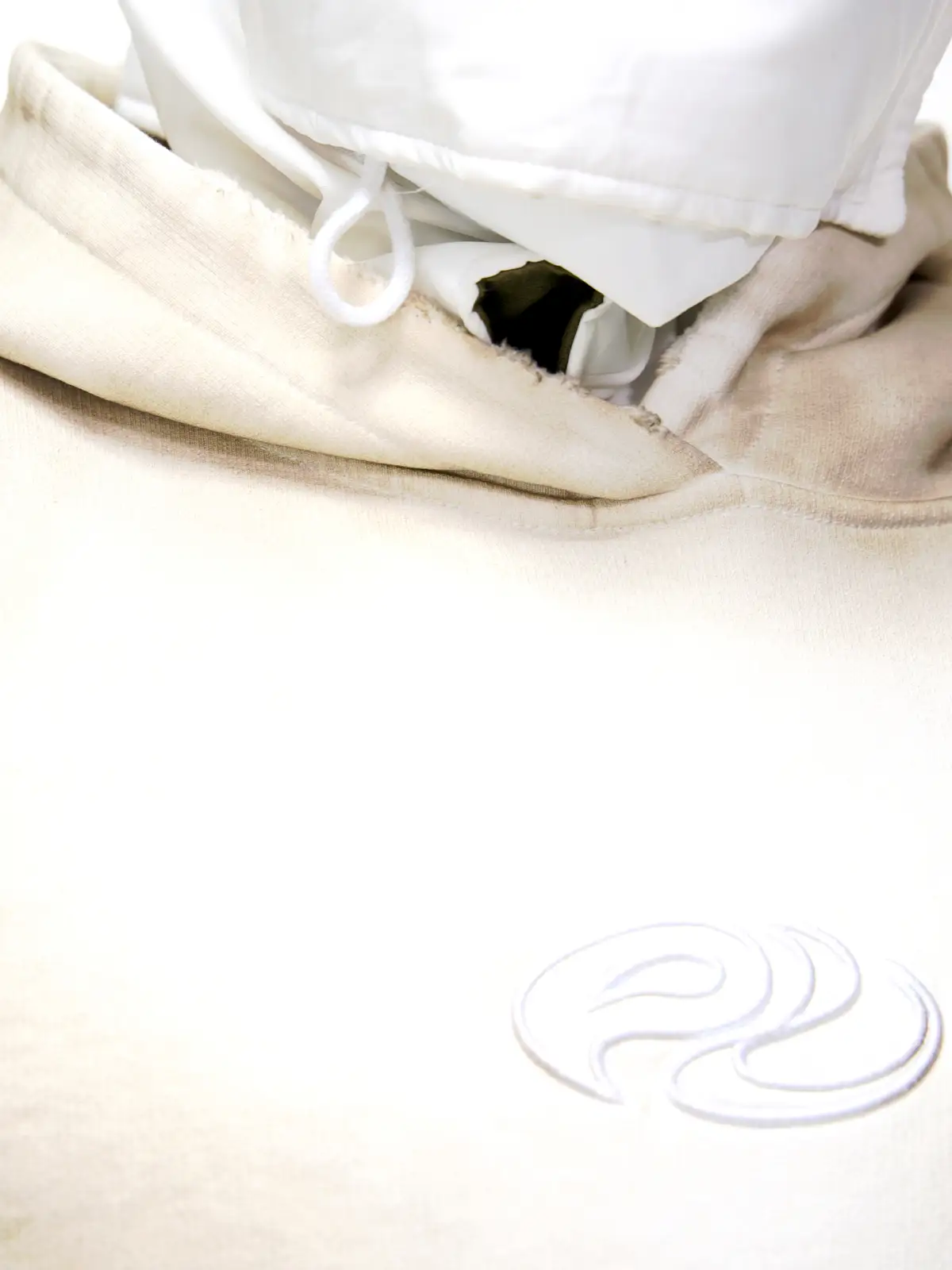 Personsoul Yuan Symbol Tie-Dye Gradient Hoodie