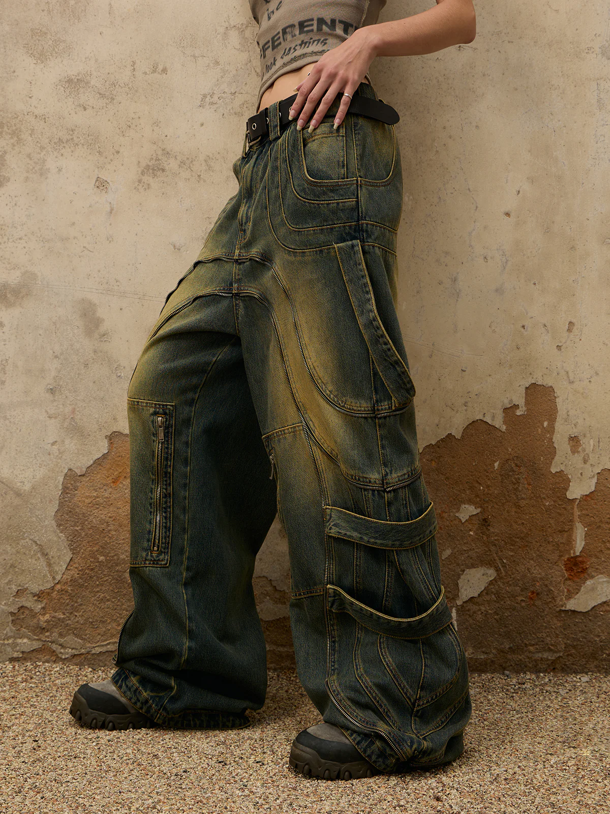 Personsoul Flower Fade Wash Denim Jeans