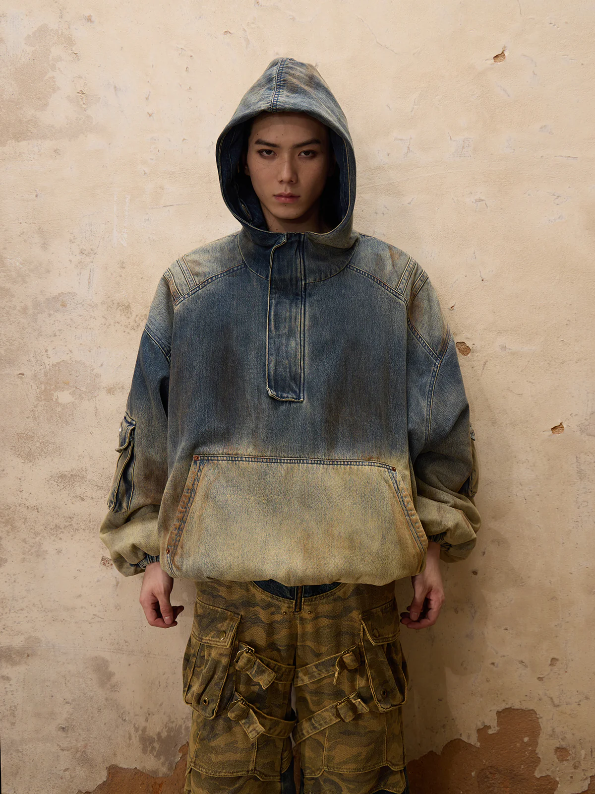 Personsoul Gradient Dirty Denim Hoodie