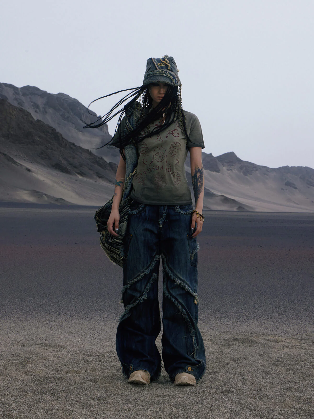 Personsoul Totem Slim Fit T-shirt