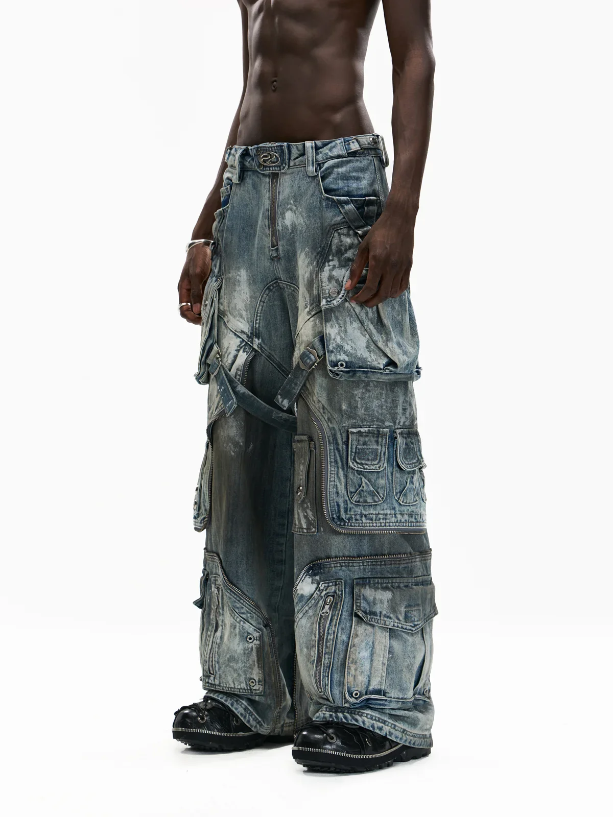 Personsoul White Stain Graffiti Cargo Pants
