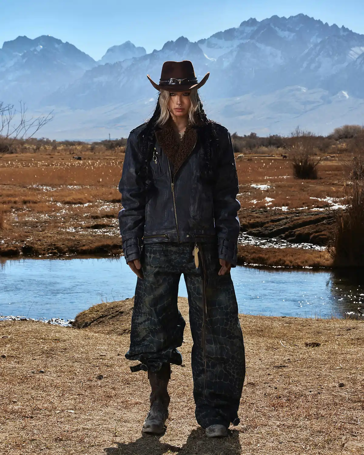 Personsoul Sherpa Lined Raw Denim Jacket