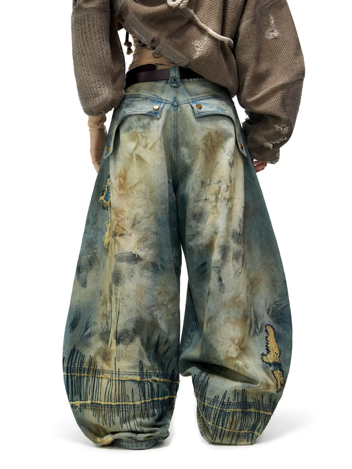 Personsoul Stain Embroidery Curved Jeans