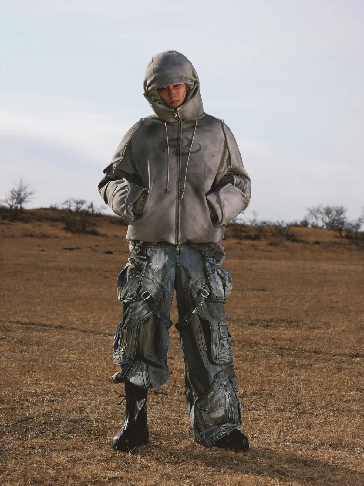 Personsoul White Stain Graffiti Cargo Pants