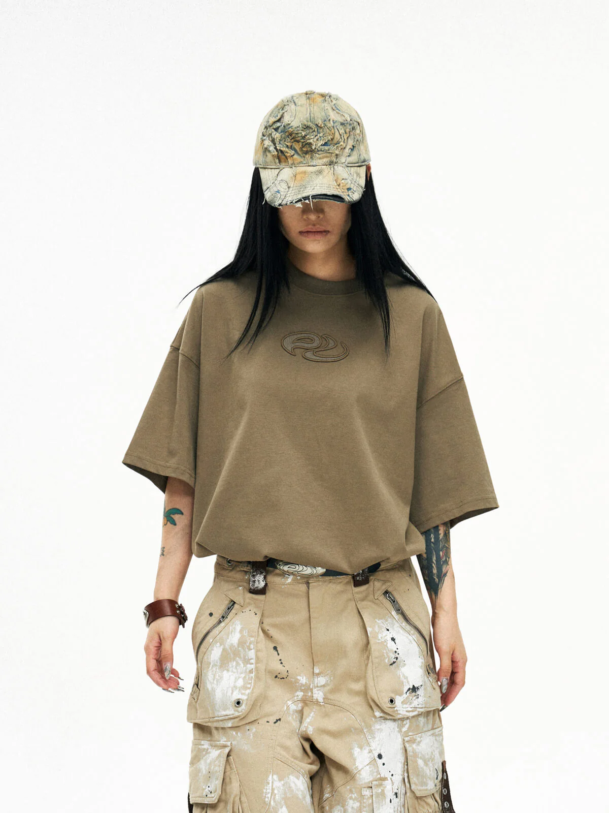 Personsoul Logo Embroidered Basic T-shirt